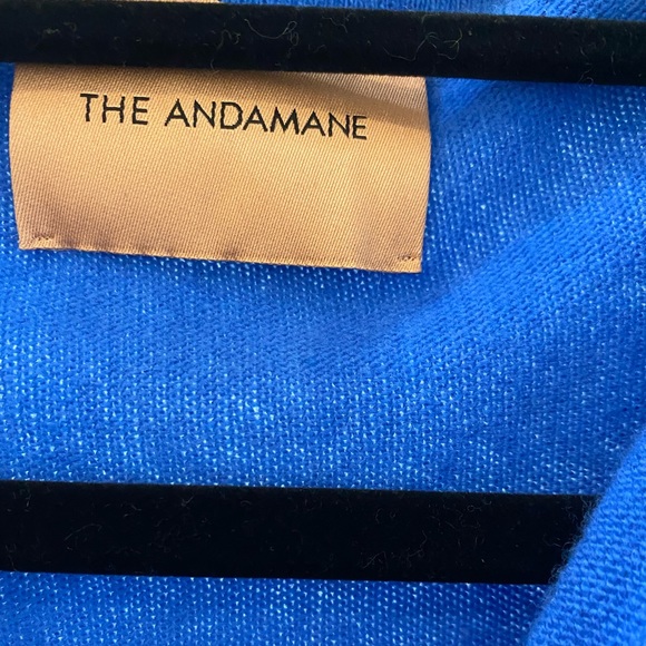The Andamane Cashmere-Wool Sweater - Picture 6 of 6